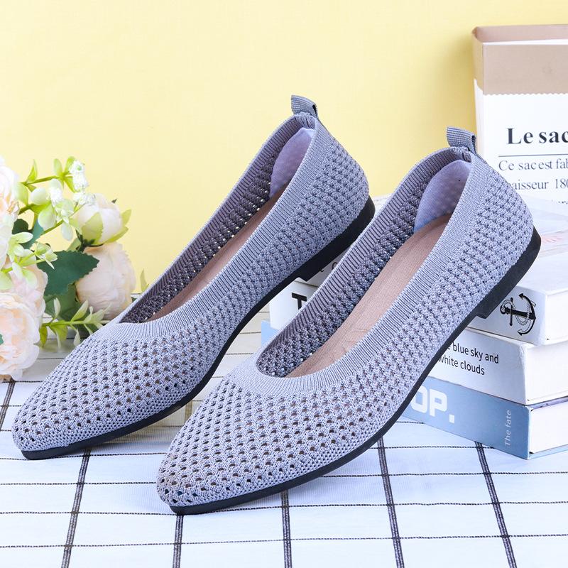 Модные женские туфли весна/лето, новые однотонные туфли с острым плоским каблуком и мягкой подошвой, повседневные дышащие женские трикотажные туфли
