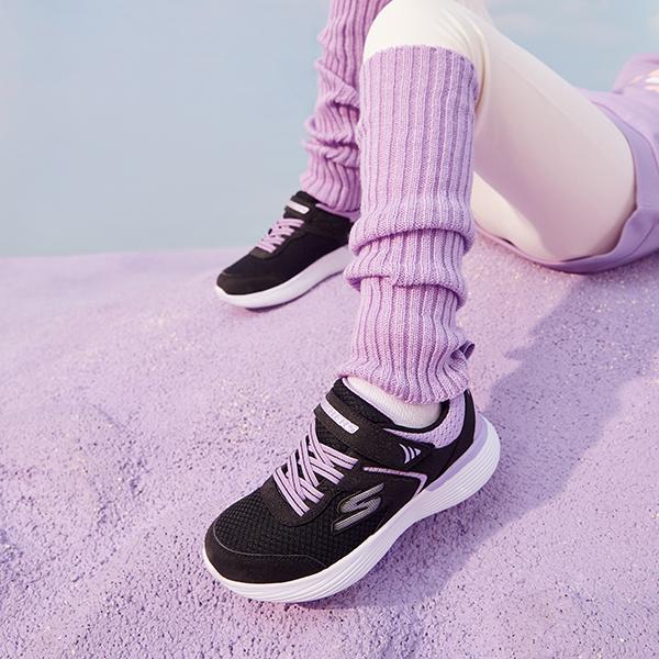 Skechers Детские кроссовки Go Run 400 V2 Повседневные Спортивные Универсальные Удобные Амортизирующие Прочные Упругие Дышащие Низкие Беговые Кроссовки 302537L-BKLV