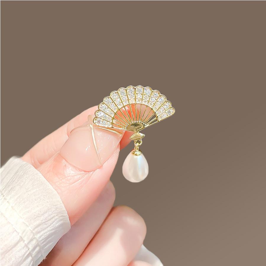 High-End Brooches, Women'S Sense Of Luxury, Niche, High-End Pins, Elegant Temperament, Fixed Clothes, Suits, Pearl Jewelry