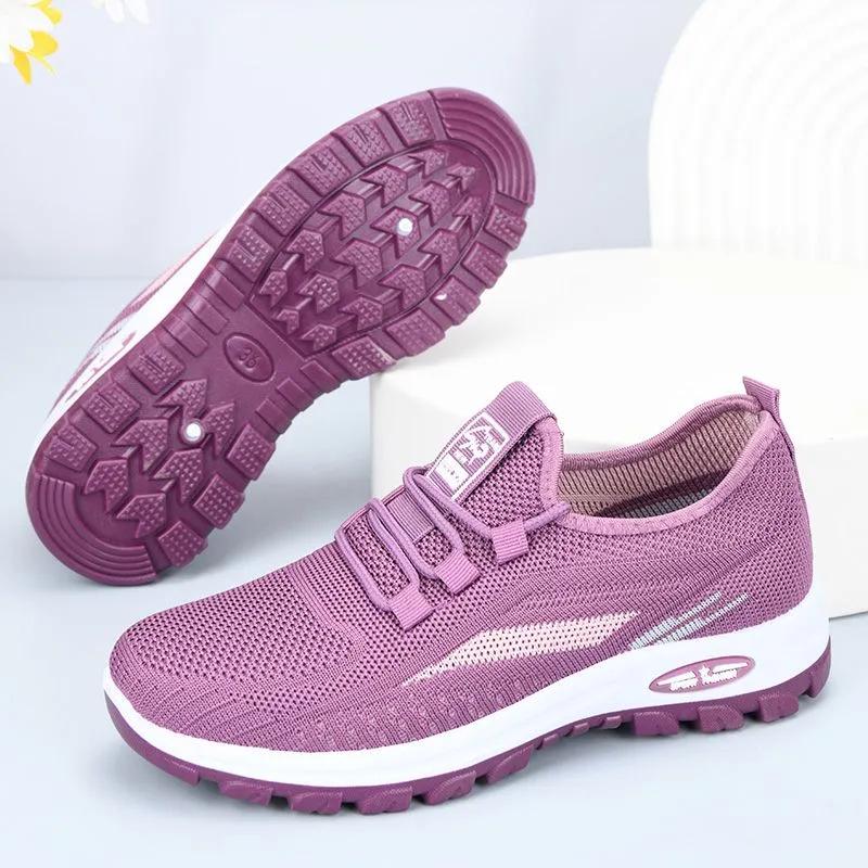 2024 Новые осенние дышащие туфли из ткани Old Beijing: Нескользящая, мягкая подошва для комфорта. Идеально подходит для женщин, пожилых людей, матерей.