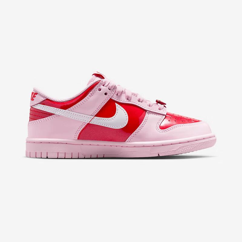 Nike Dunk Women's Casual Sneakers