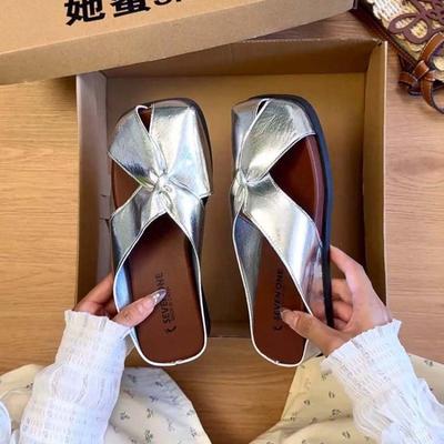 Толстая подошва, наклонный каблук, серебристые туфли-полушлепанцы с полым носком, женская летняя обувь, новые темпераментные крутые шлепанцы