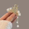 Fashion Lily of the Valley Flower Claw Clip Premium Pearl Butterfly Tassel Hair Clip Girls Elegant Hair Accessories