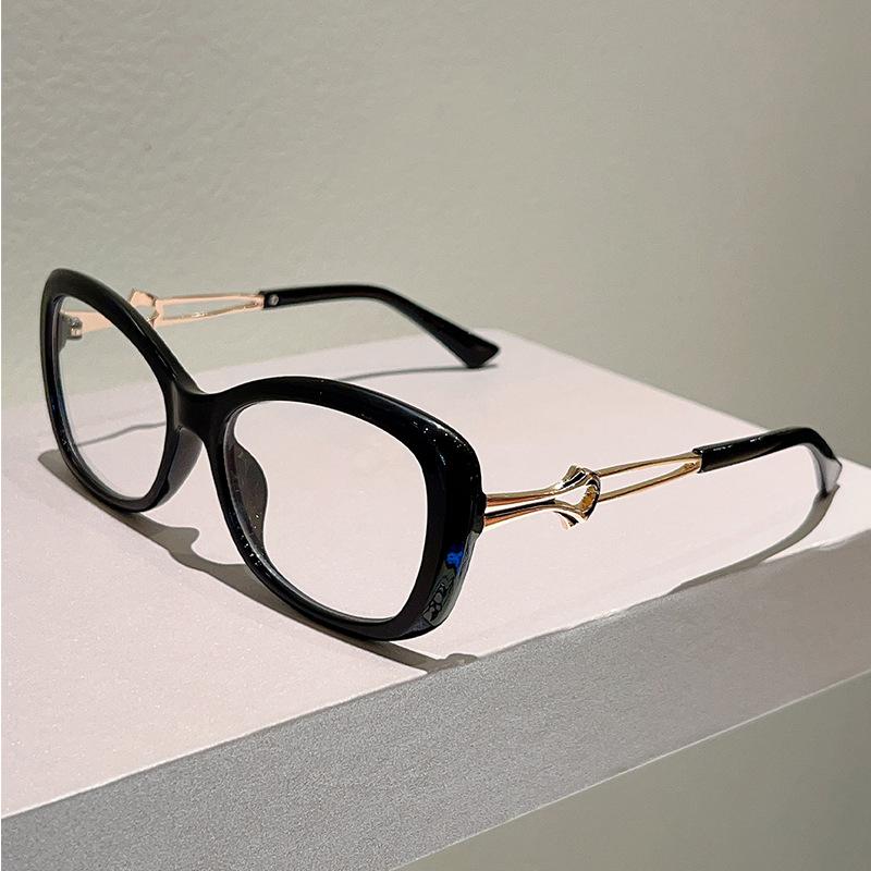 Metal Hollow Anti Blue Light Optical Glasses Women Luxury Brand Designer Myopia Customize Prescription Reading Eye Glasses Frame