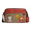 X Snoopy X Peanuts Коллаборация Прямоугольная сумка 23 Monogram Print Мультяшная нашивка Покрытие из холста и телячьей кожи Сумка для камеры Женская сумка через плечо CE746-QBE7V