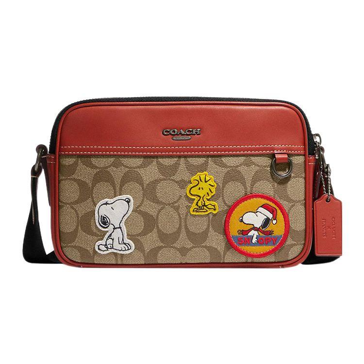 Coach X Snoopy X Peanuts Коллаборация Прямоугольная сумка 23 Monogram Print Мультяшная нашивка Покрытие из холста и телячьей кожи Сумка для камеры Женская сумка через плечо CE746-QBE7V