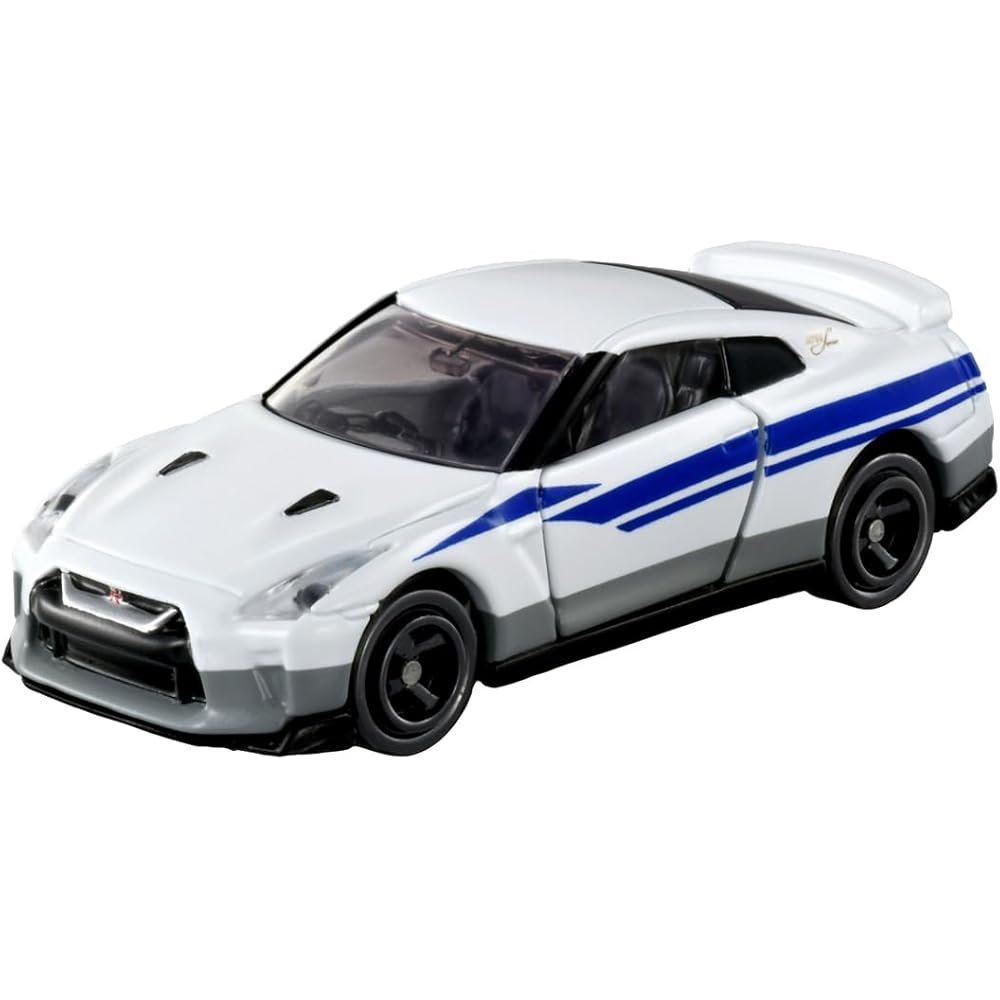 Takara Tomy Dream Tomica Shinkalion CW Nissan GT-R Mini Car Toy for Ages 3 and Up