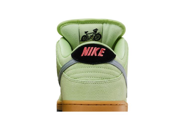 Nike SB Dunk Low Verdugo Mountain