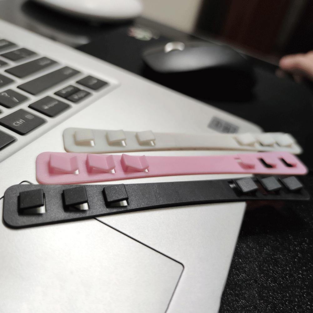 Пластиковый регулируемый держатель для защитных масок