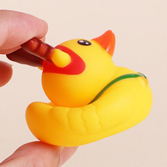 Рождественский утиный адвент-календарь 2025 для детей 24 дня Рождественский календарь обратного отсчета с пластиковыми утиными игрушками для ванной Рождественские сувениры для мальчиков и девочек