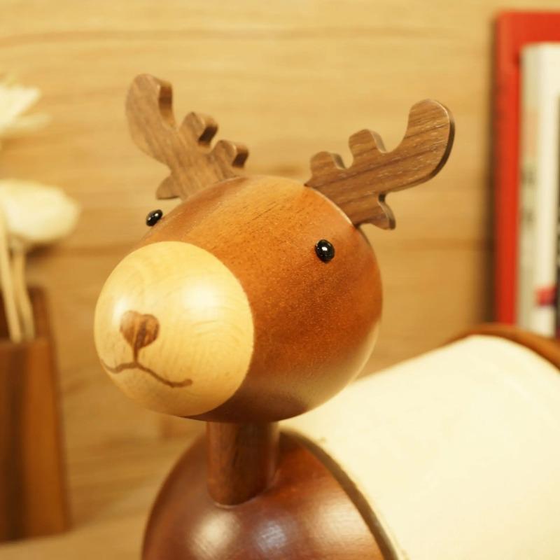 Oufeng Solid Wood Wood Fawn Tissue Holder Creative Household Items Roll Paper Holder