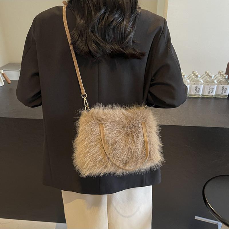 New Plush Bag Winter Women Fashion Handbags Cloud Faux Fur Purse Fashion Casual Women's Shoulder Bag Fluffy Bag