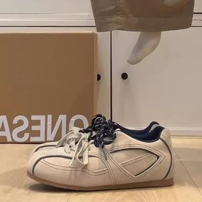 Женская обувь – Кроссовки