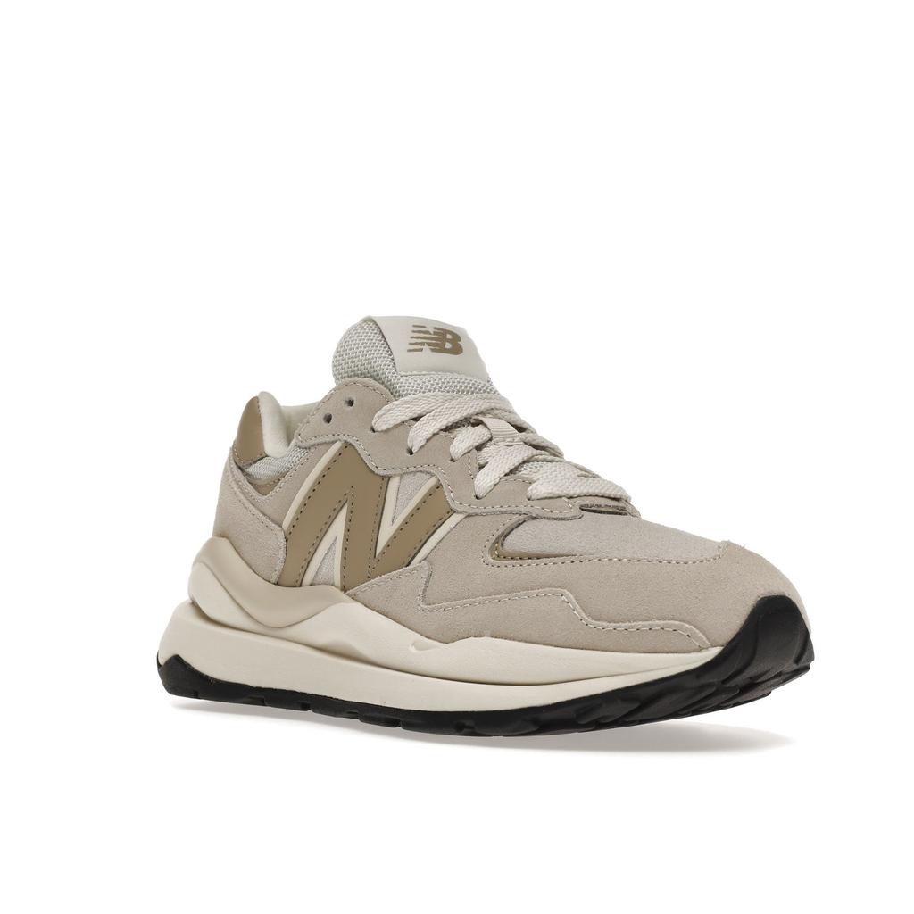 New Balance Женские lifestyle-кроссовки 57/40 Au Lait/Metallic Gold Женские W5740LT1
