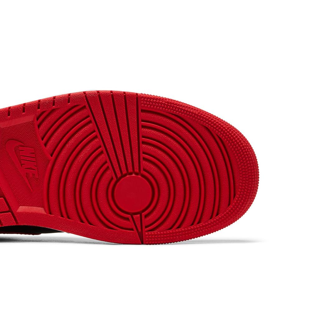 Air Jordan 1 Mid 'Alternate Bred' (Unisex) Black / Fire Red / White Vintage Basketball Shoes DQ8426 060