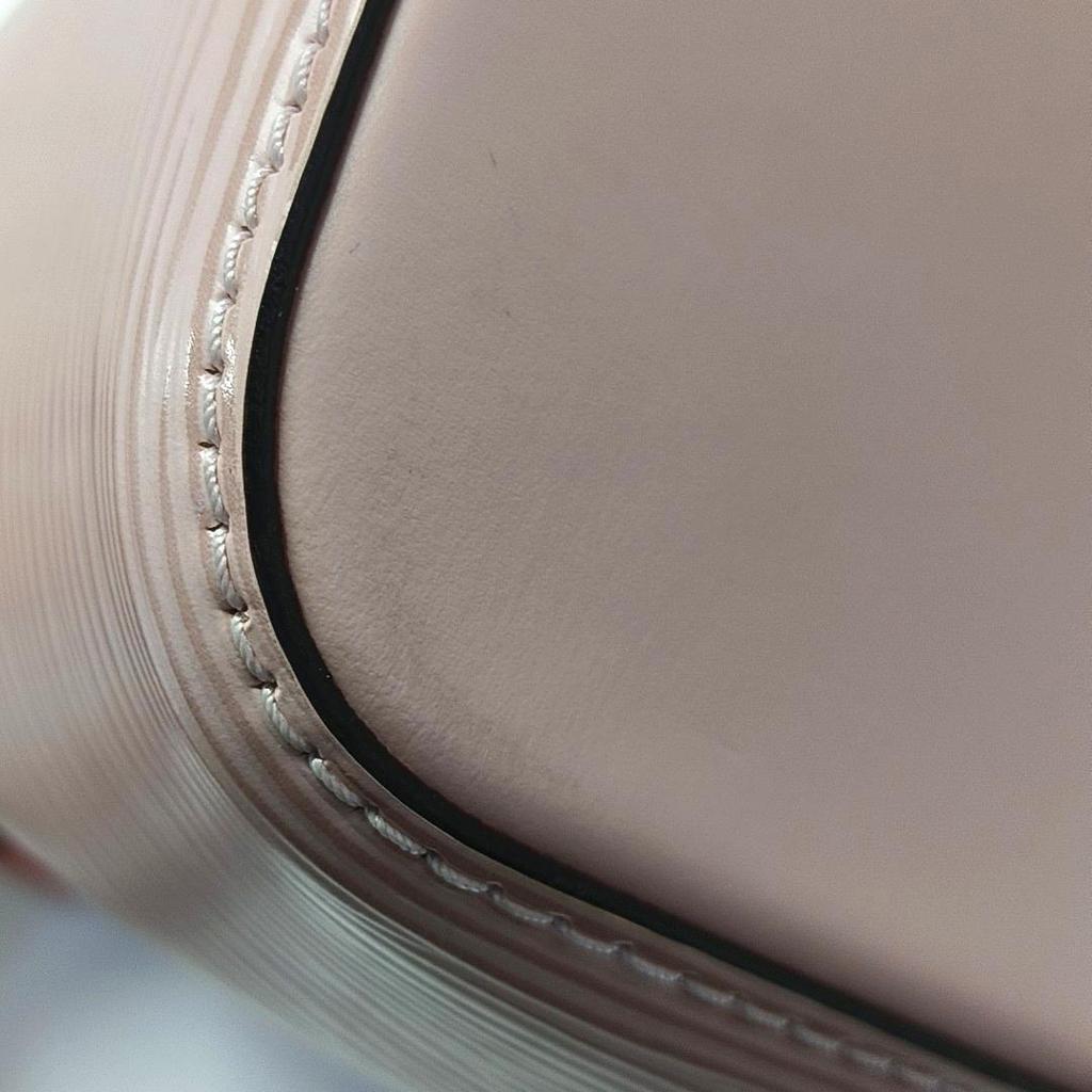 [Pre-Owned] Néonoé Bb Water Wave Leather Bucket Bag - Very Good #QWL8G7