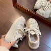 Gu Yunshu Блестящие повседневные туфли на толстой подошве, увеличивающие рост, белые туфли, женская повседневная обувь, весна 2024, новые спортивные туфли на шнуровке для женщин