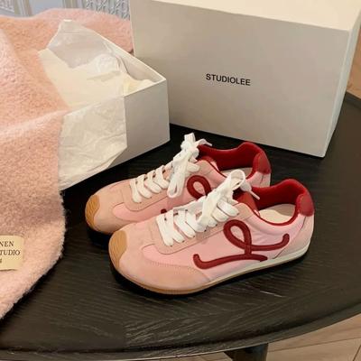 Ретро немецкие тренировочные кроссовки женские 2025 осень новые большеголовые уродливые милые асимметричные на шнуровке спортивные повседневные плоские туфли Форреста Гампа