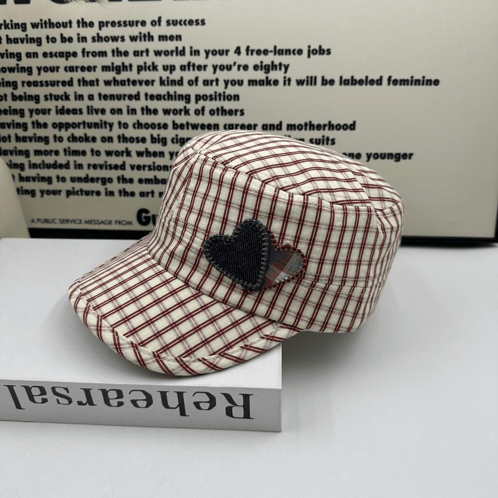 British style retro plaid love patch flat top hat women's spring and autumn fashion high quality show face small versatile tide