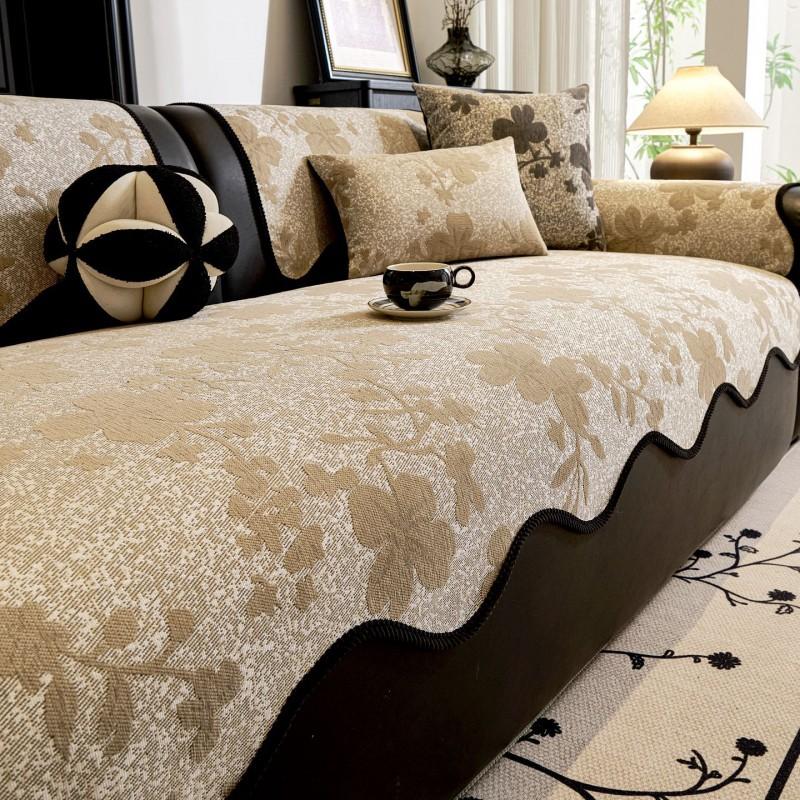 Luxury Non-Slip Cat Scratch Resistant Chenille Sofa Cover All Season Universal Couch Protector