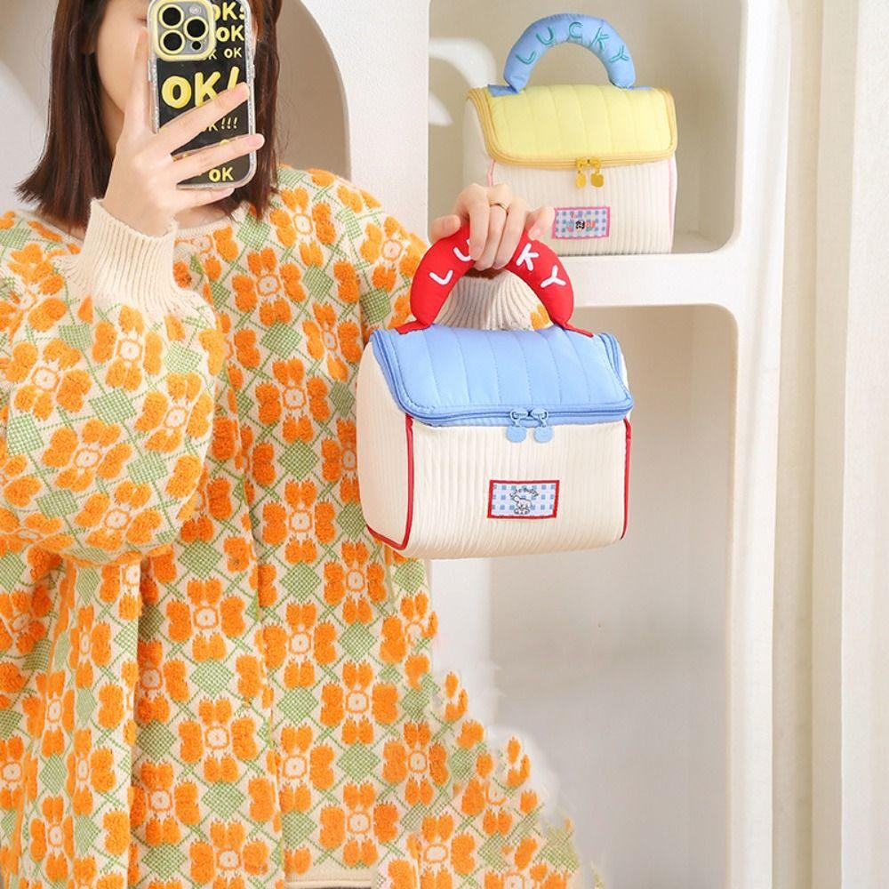 House-shaped Cute Cabin Makeup Bag Kawaii Portable Storage Bag Cute Handheld Cosmetic Case Outdoor