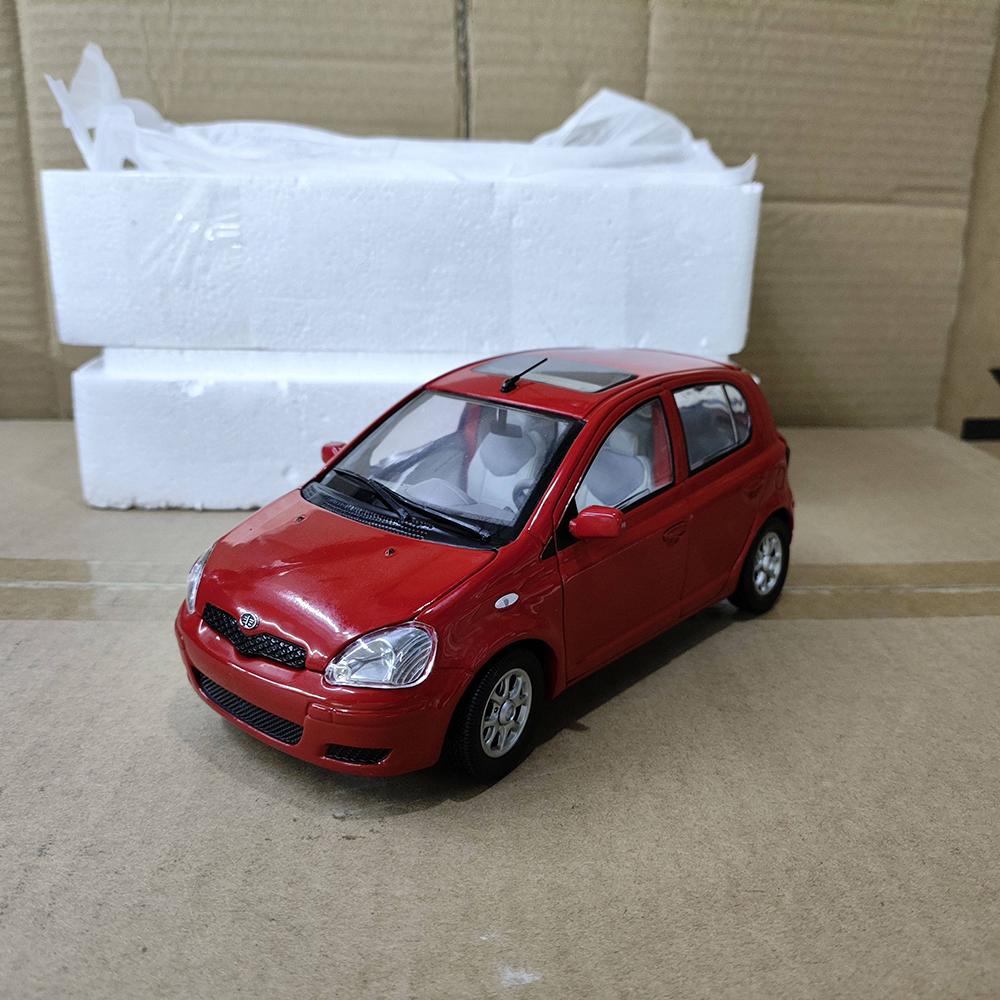 Литье под давлением 1:Масштаб 18 ИГРУШЕЧНАЯ МОДЕЛЬ МАШИНЫ TOYOTA VIZI Имитация Сплав Игрушка Подарок Украшения Подарок на День Рождения Украшение для Дома