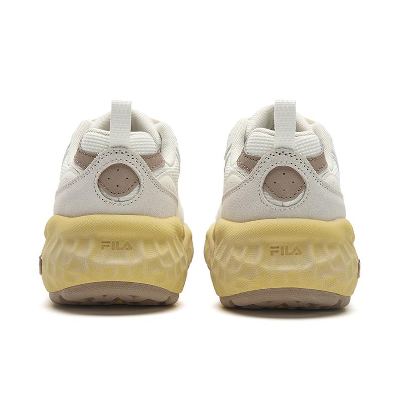 FILA MUFFIN Cushioning Abrasion Resistant Lightweight Low top Chunky Sneakers Women's Butter Maple Syrup F12W544103FTF
