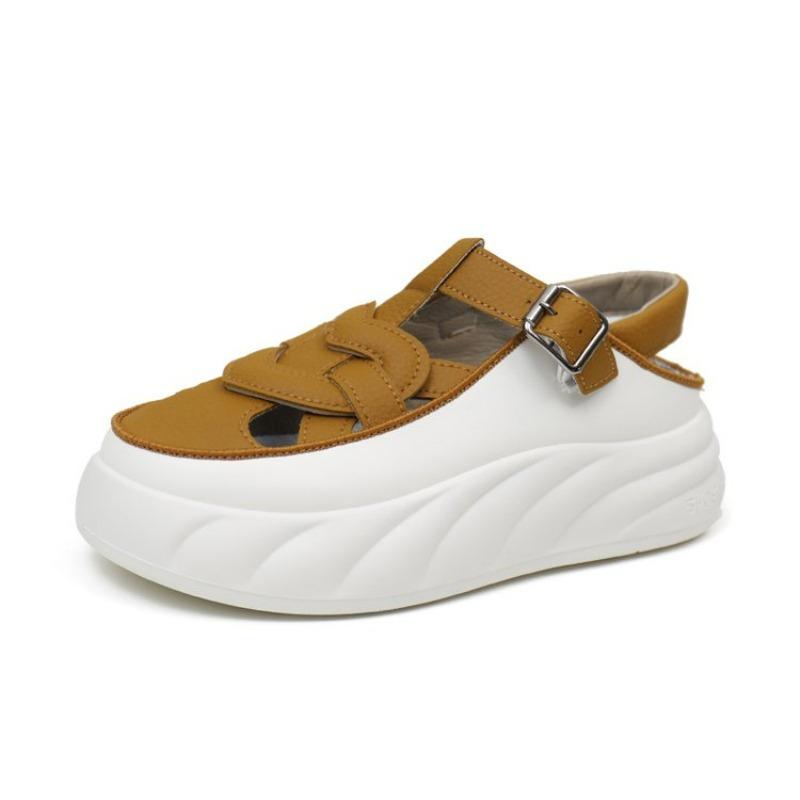 Сандалии Летние кроссовки Женские тенденции 2024 удобные кроссовки на полой танкетке Женские повседневные туфли для женщин Ретро сандалии женские