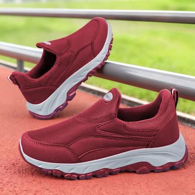 Женская обувь обувь для ходьбы новая удобная обувь для пожилых людей уличная обувь на платформе обувь без застежек легкая обувь для мамы универсальная одинарная обувь