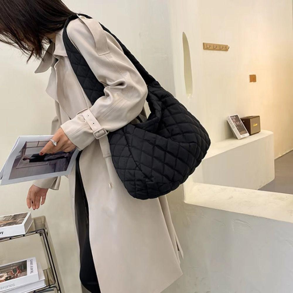 Pleated Bubble Shoulder Bag Solid Color Puffer Padded Crossbody Bag Cloud Pattern Tote Bag Lady