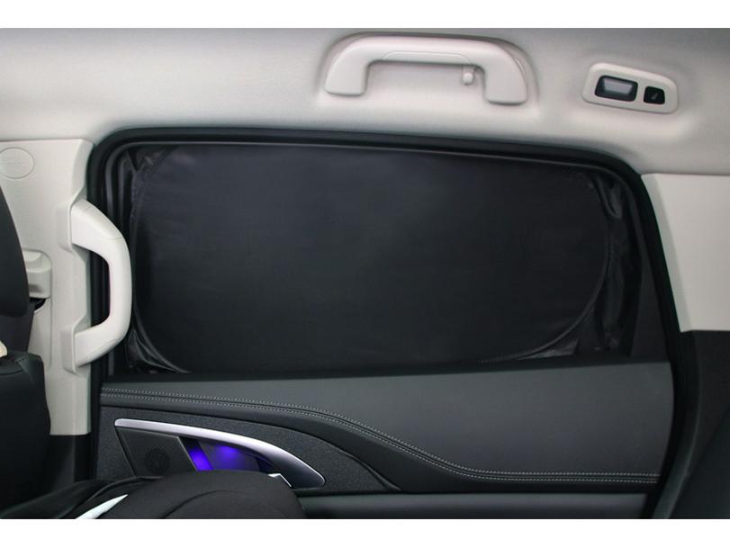 Lightproof Side Window Sunshade & Privacy Curtain for Tesla Model 3/Y - Heat Insulation & Sun Protection