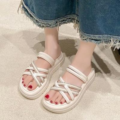 Сандалии на толстой подошве женские 2024 новые летние мягкие подошвы высокие повседневные римские сандалии маленькие женские туфли сандалии 35-40