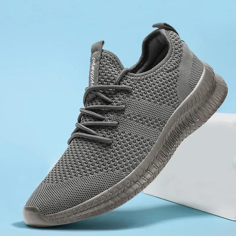 Fashion Fujeak Hot Sales Men Sneakers Mesh Casual Shoes Plus Size Vulcanize Shoe Walking Sneakers Black Men Running Tenis Masculino