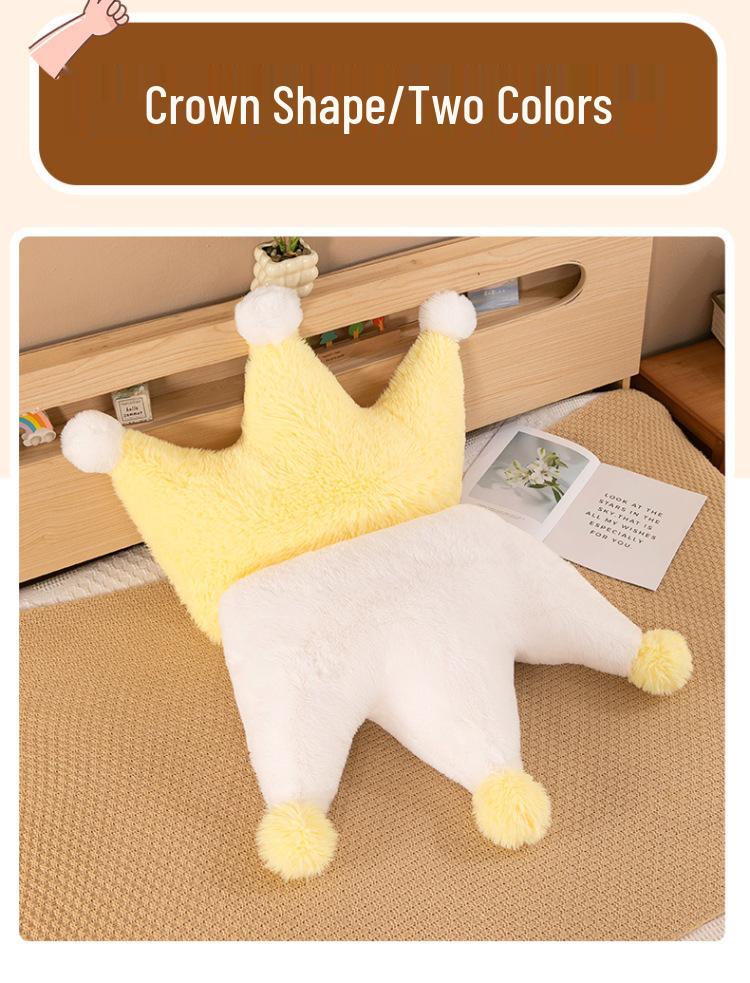 Crown Plush Cushion: Cute Girly Gift for Sofa, Bedside, and Bay Window