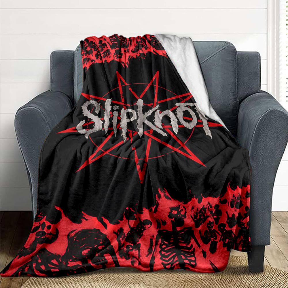 1 шт. Плед с цифровой печатью, мягкий и удобный, с символикой группы Slipknot. Всесезонный, многоцелевой, вязаное полотно. Для кровати, офиса, дивана, домашнего декора.