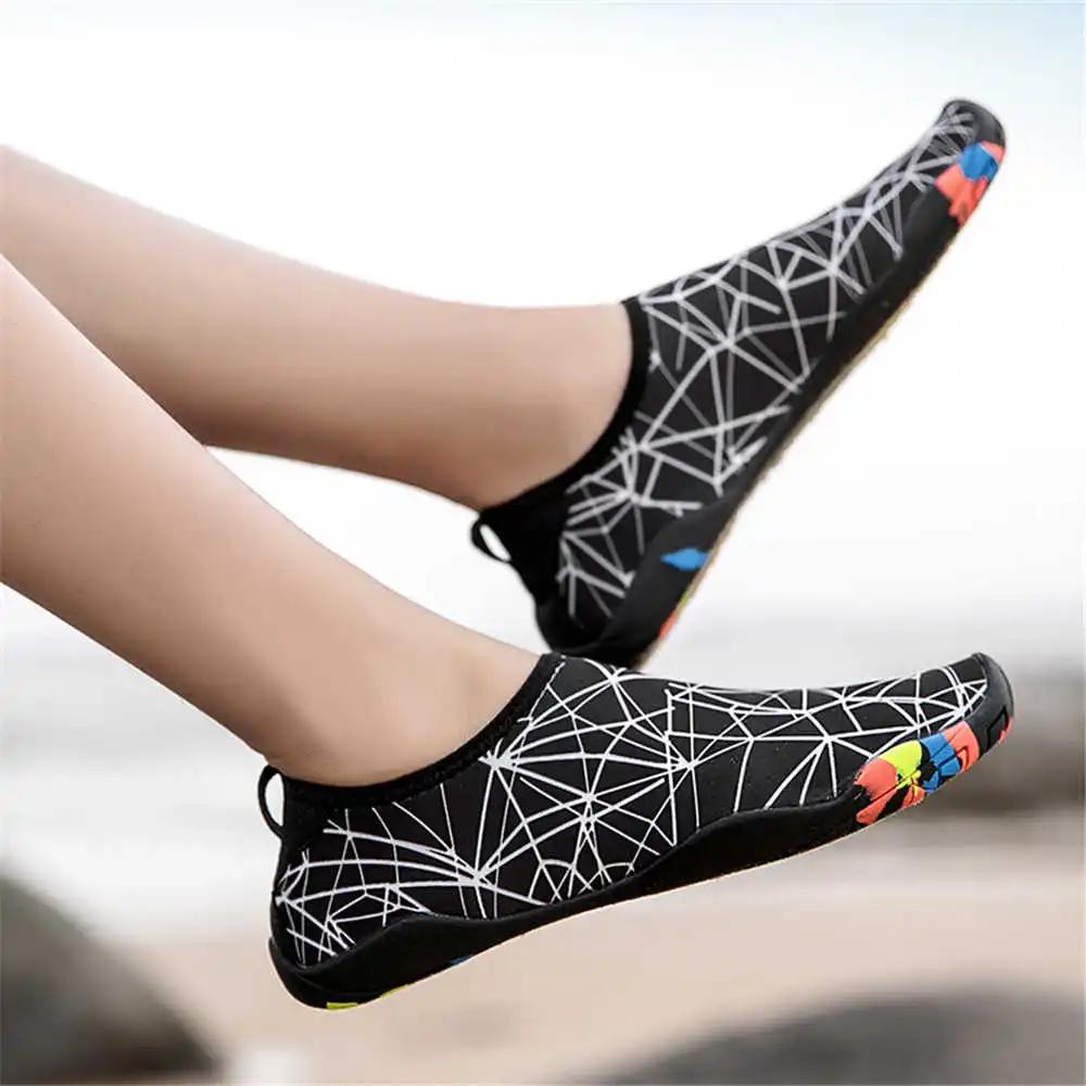 Fashion Two Tone Soft Bottom Designer Luxury Sandals Stylish Slippers Mens Gym Shoes Sneakers Sports Beskets Real Team Lux