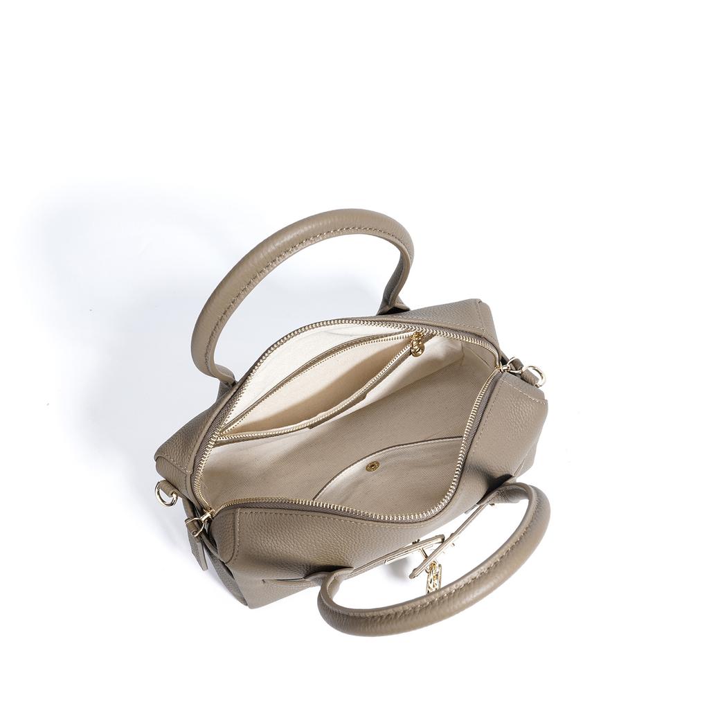 2026 New Trendy Small Crossbody Bag Stylish Shoulder Bag for Women Versatile Commute Evening Handbag