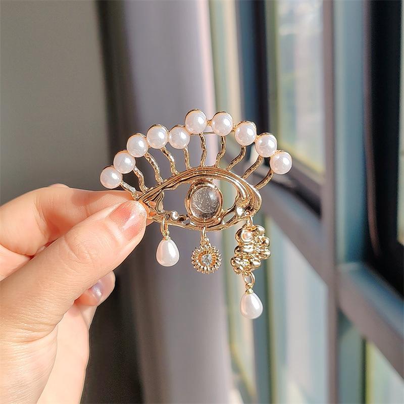 Брошь-подвеска в виде глаза дьявола в стиле ретро, женская брошь в виде преувеличенного глаза, аксессуары в виде нишевого дизайна