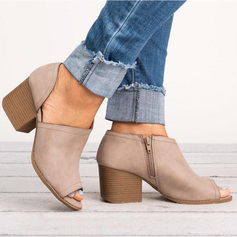 Perfect Gift High-quality Womens Sandals With Chic Hollow Out Design