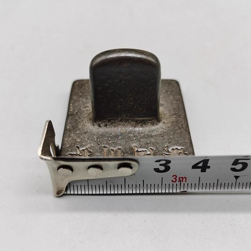 Pair of China Collection Brass Bronze Gilding Zodiac Pattern Pot Metal Crafts Home Decoration General Tank