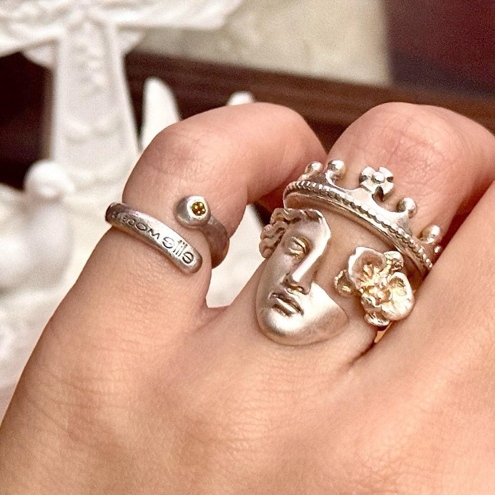 Elegant Masquerade Mask Ring Minimalist Stacked Ring Unique Venus Crown Ring Special Occasion