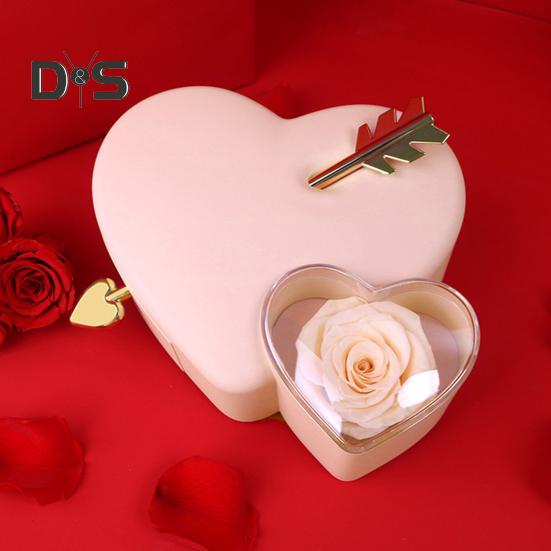 Шкатулка для украшений в форме сердца со стрелами, консервированные розы, мягкая подкладка, кольца, ожерелья, органайзер для хранения подарков на годовщину