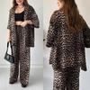 Универсальный комплект куртки и повседневных брюк с леопардовым принтом на осень/зиму 2025 для женщин