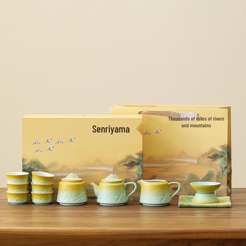 Luxury Souvenir Gift Set for Company Anniversary & Business Events