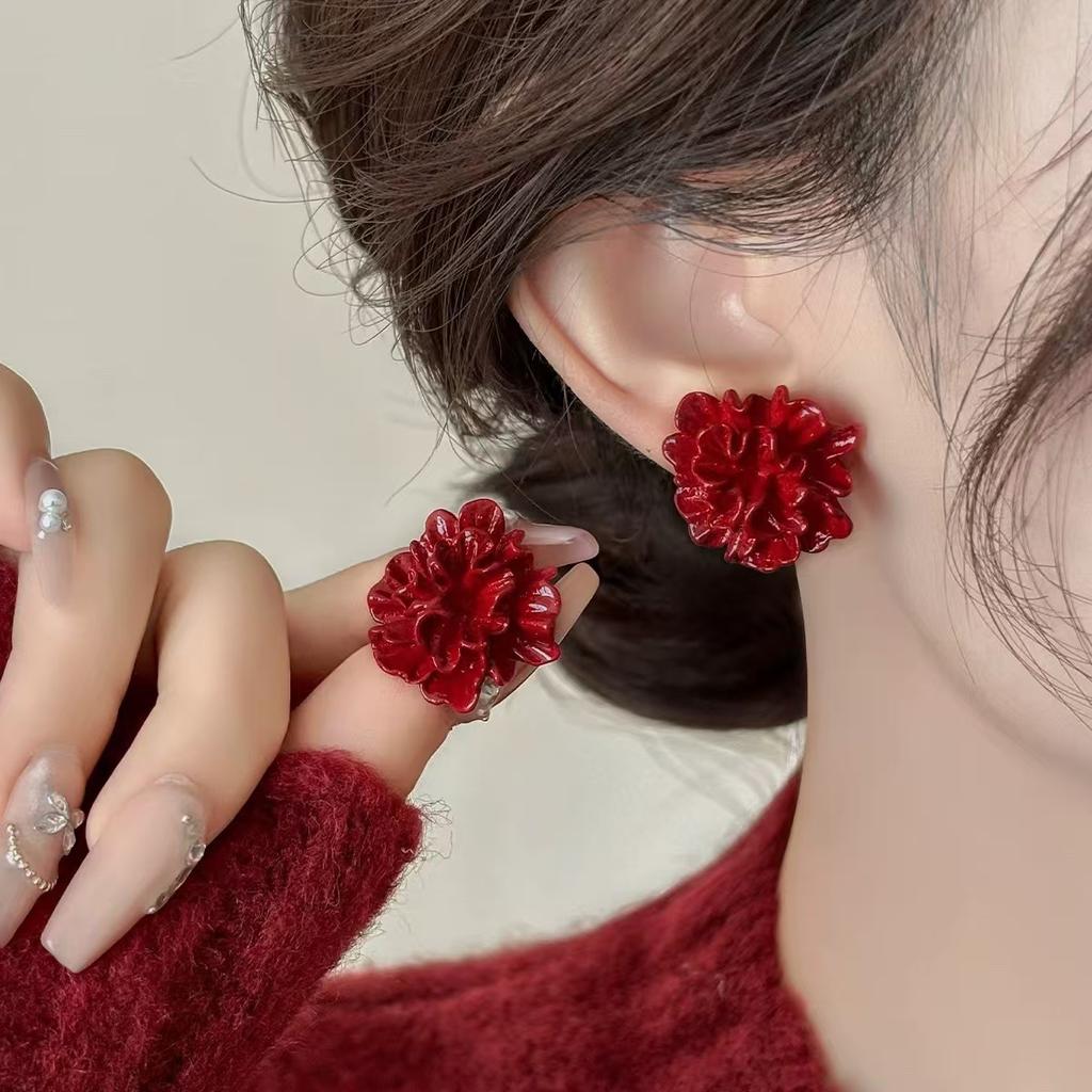Серебряная игла Анкара красные серьги-гвоздики с сердцем, модный темперамент, новые серьги, легкая роскошь, высокий стиль, осень и зима