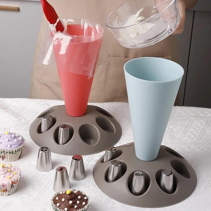New Piping Bag Nozzle Storage Rack Piping Bag Nozzles Placement Rack For Pastry Baking Cake Decorating Tool Kitchen Accessories
