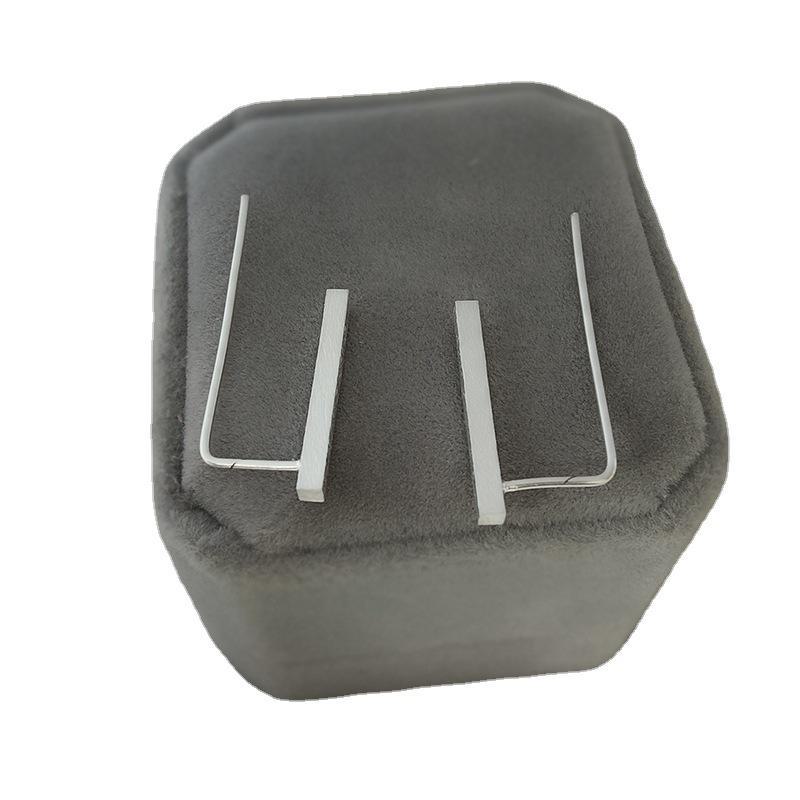 Геометрические серьги унисекс: Европейский и американский стиль, простой дизайн в стиле панк, тренд 2023 года