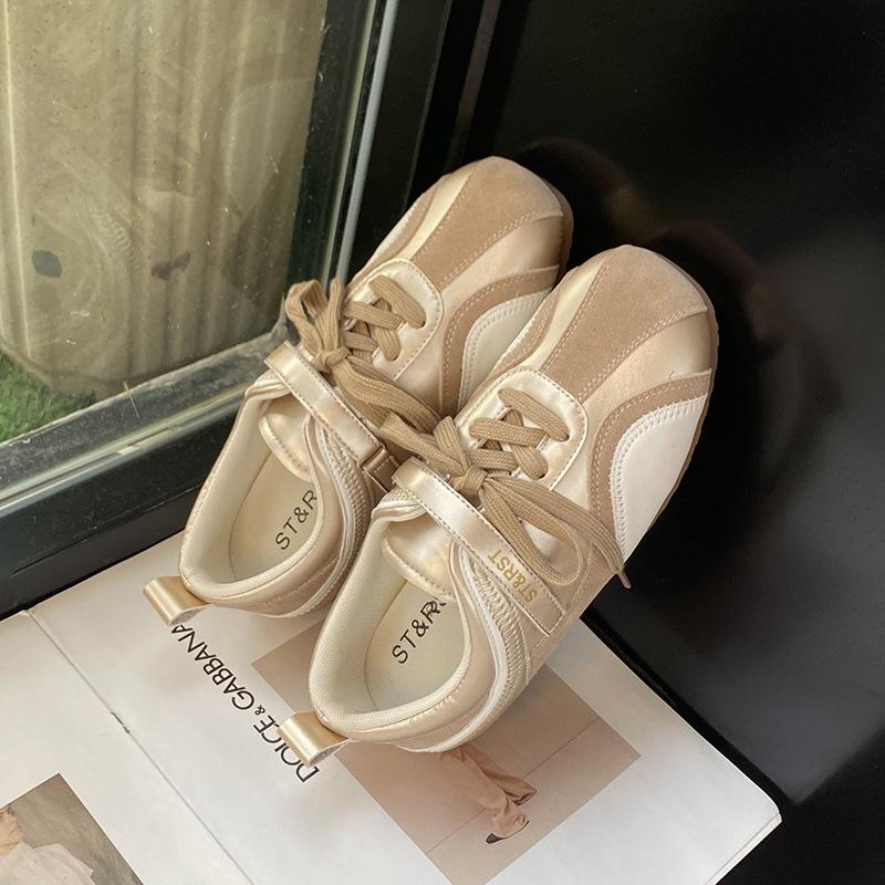 Спортивная обувь на шнуровке Forrest Gump женская 2025 осень новая кожаная модная нишевая универсальная повседневная обувь для моральной подготовки женщин