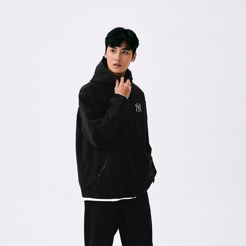 Новая куртка MLB New York Yankees Basic Collection SS25 Унисекс Черная 3AWJB0351-50BKS