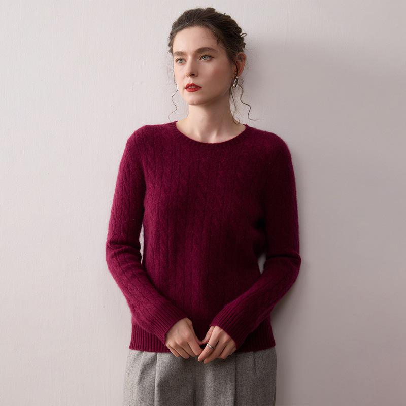 Women's Cashmere Sweater: Cable Knit, Round Neck, Thickened Twist, Loose Fit, Casual Base Layer for Autumn & Winter.